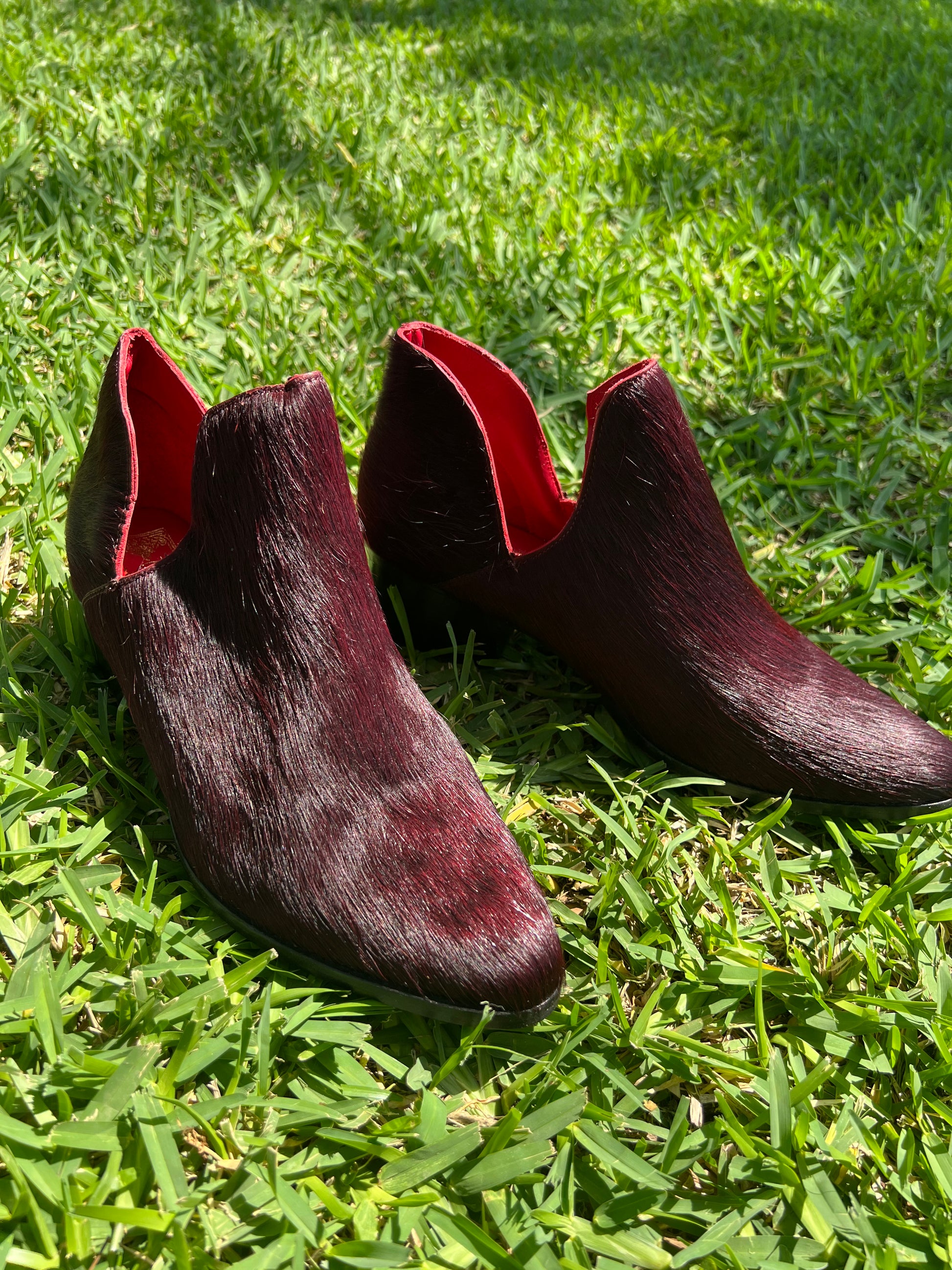 Natalia Burgundy Cowhair size 11