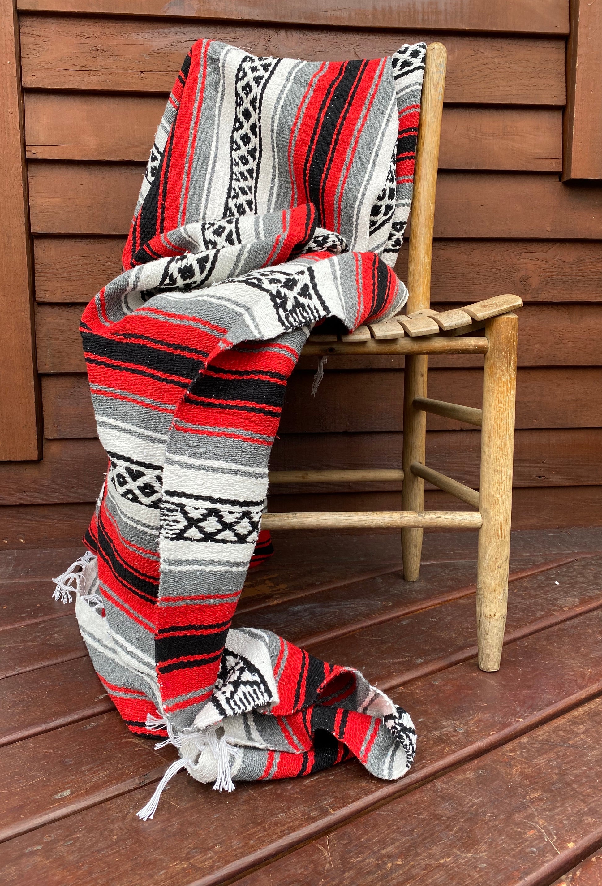 Pow-Wow Red/White Yoga Blanket